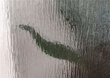 Pleuvoir le verre modelé pour la fenêtre de portes, bloc en verre en verre modelé de morcellement de bord approximatif opaque artistique de finition