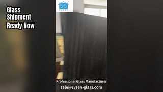 L'entrepôt de la verrerie se prépare à l'expédition