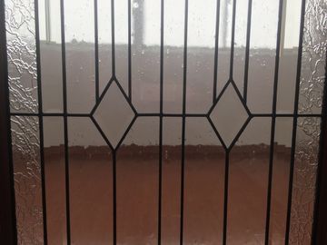 Le verre décoratif architectural de porte d'Inteiror, nettoient les panneaux en verre biseautés de porte